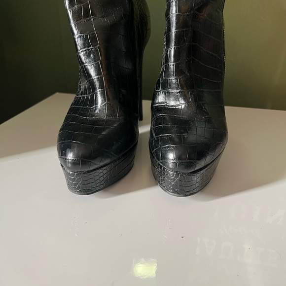 GUESS Dejah Platform Dress Boot Womens black faux leather - Picture 2 of 6